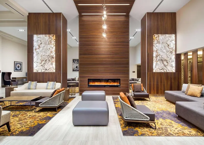 Doubletree By Hilton Toronto Airport, OnAirport Hotel